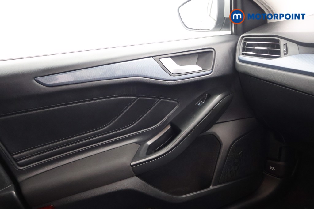 Ford Focus Active Manual Petrol Hatchback - Stock Number (1597297) - 13th supplementary image