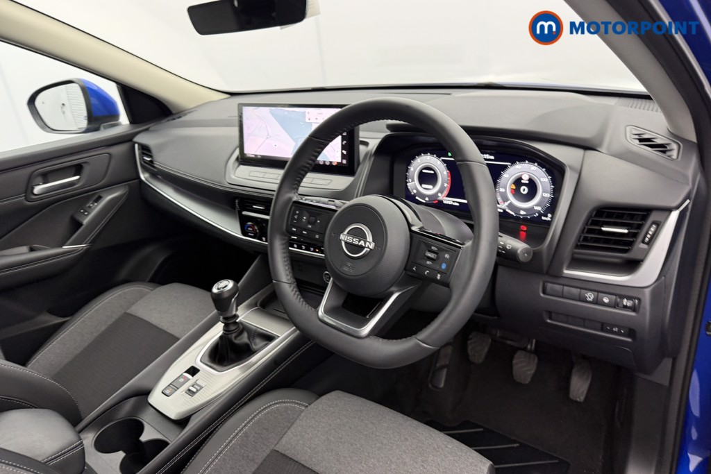 Nissan Qashqai N-Connecta Manual Petrol SUV - Stock Number (1597625) - 4th supplementary image