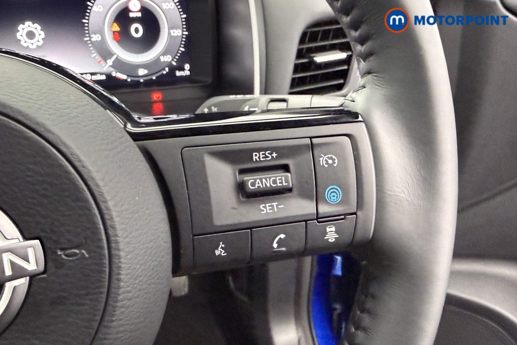 Nissan Qashqai N-Connecta Manual Petrol SUV - Stock Number (1597625) - 14th supplementary image