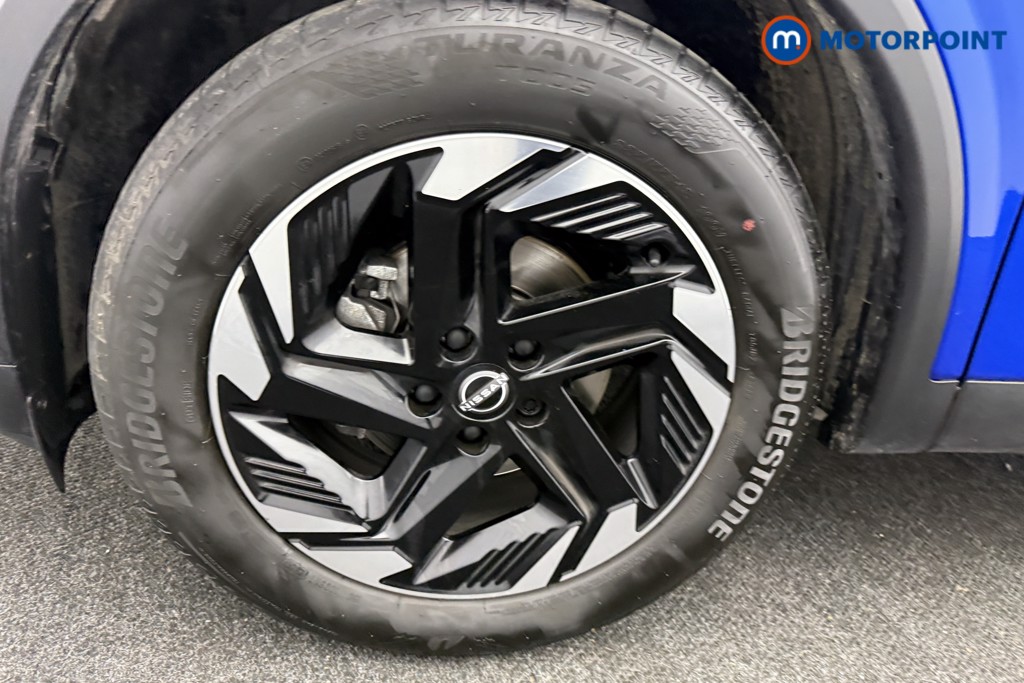 Nissan Qashqai N-Connecta Manual Petrol SUV - Stock Number (1597625) - 30th supplementary image