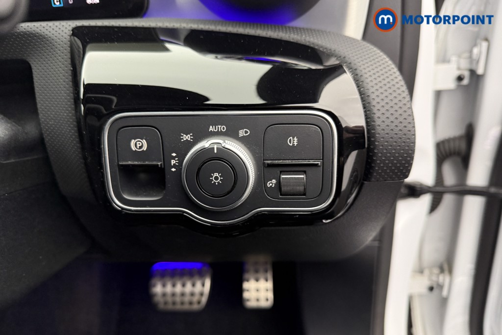 Mercedes-Benz A Class Premium Edition Automatic Petrol Hatchback - Stock Number (1598174) - 15th supplementary image