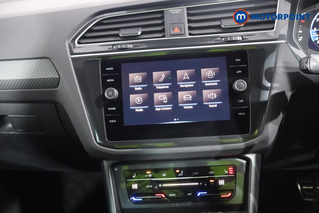 Volkswagen Tiguan R-Line Automatic Petrol SUV - Stock Number (1598268) - 2nd supplementary image