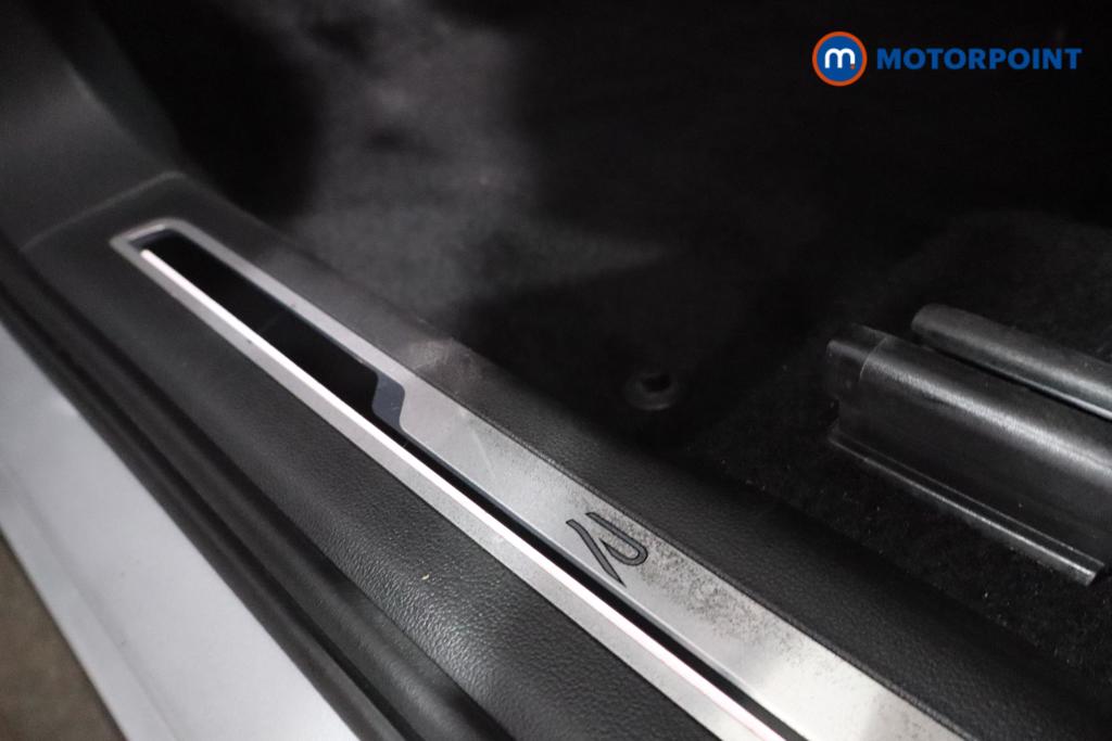 Volkswagen Tiguan R-Line Automatic Petrol SUV - Stock Number (1598268) - 26th supplementary image