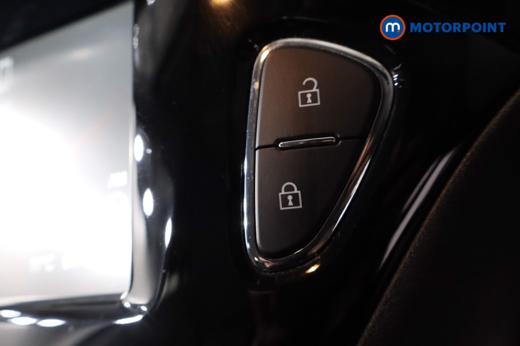 Vauxhall Corsa Sport Manual Petrol Hatchback - Stock Number (1598342) - 18th supplementary image