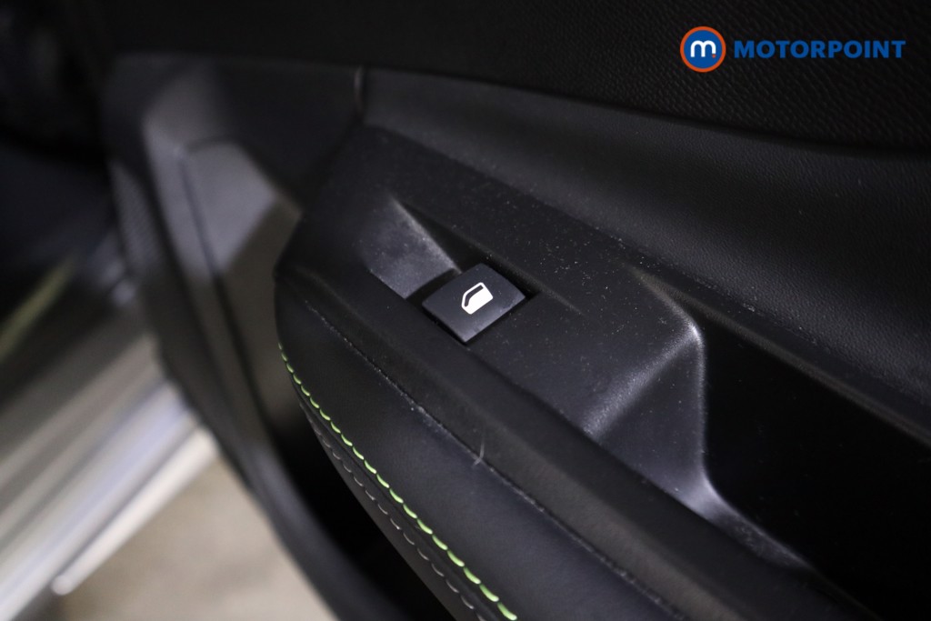 Peugeot 308 GT Automatic Petrol Estate - Stock Number (1598422) - 18th supplementary image