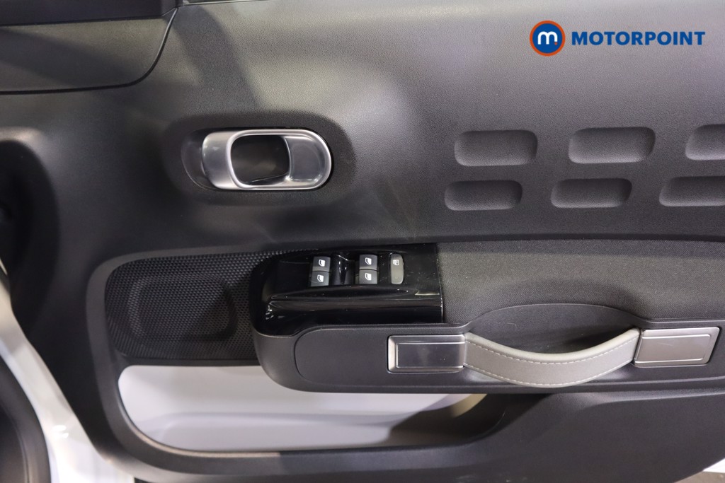 Citroen C3 Shine Plus Manual Petrol Hatchback - Stock Number (1598563) - 10th supplementary image