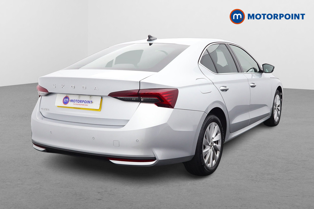 Skoda Octavia Se L Automatic Petrol Hatchback - Stock Number (1598611) - Drivers side rear corner
