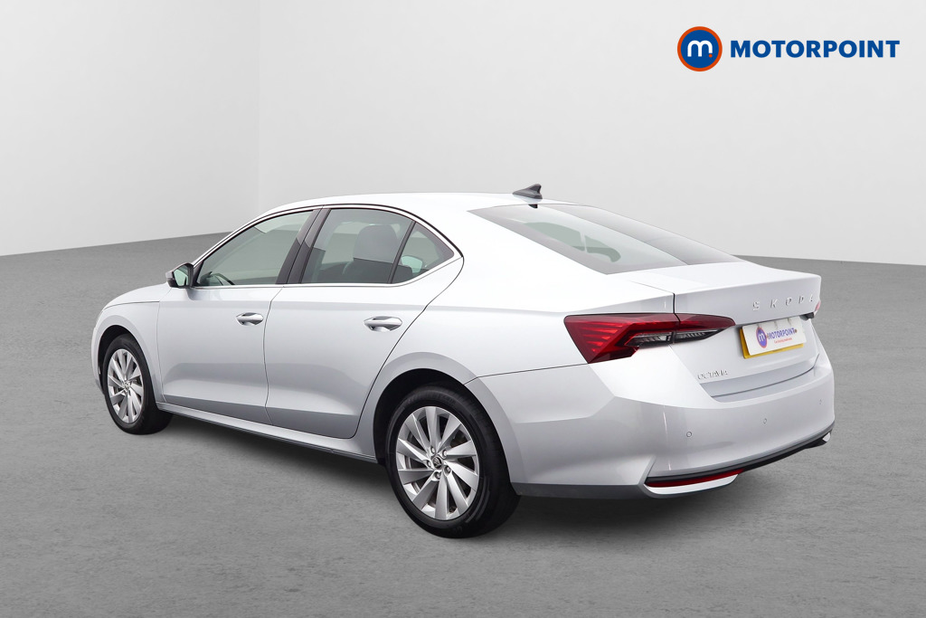 Skoda Octavia Se L Automatic Petrol Hatchback - Stock Number (1598611) - Passenger side rear corner