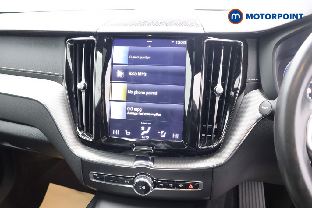 Volvo Xc60 R Design Pro Automatic Petrol SUV - Stock Number (1598859) - 8th supplementary image