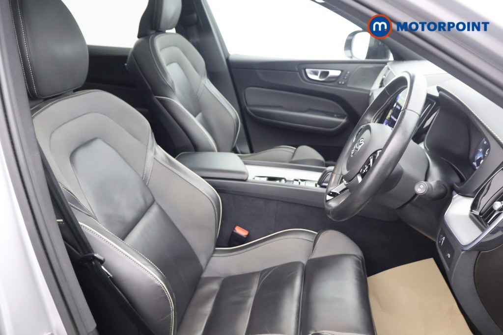 Volvo Xc60 R Design Pro Automatic Petrol SUV - Stock Number (1598859) - 14th supplementary image