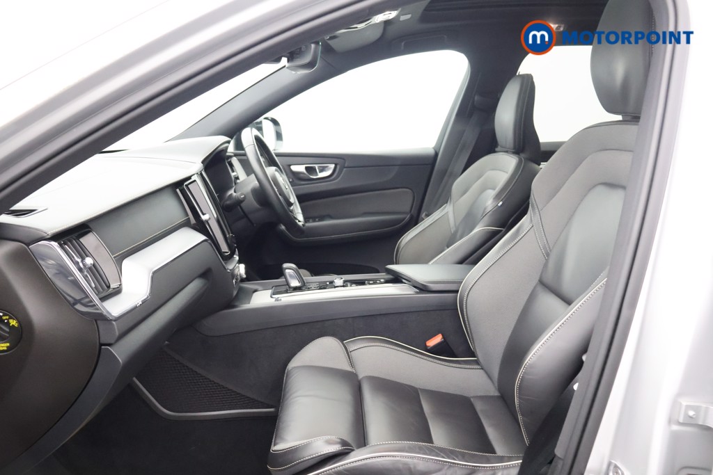 Volvo Xc60 R Design Pro Automatic Petrol SUV - Stock Number (1598859) - 22nd supplementary image
