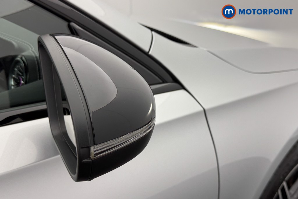 Mercedes-Benz A Class Amg Line Edition Automatic Petrol Plug-In Hybrid Saloon - Stock Number (1599571) - 18th supplementary image