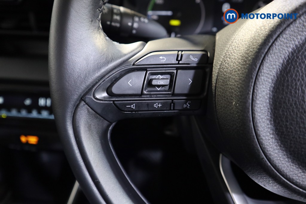 Toyota Yaris Icon Automatic Petrol-Electric Hybrid Hatchback - Stock Number (1599691) - 3rd supplementary image