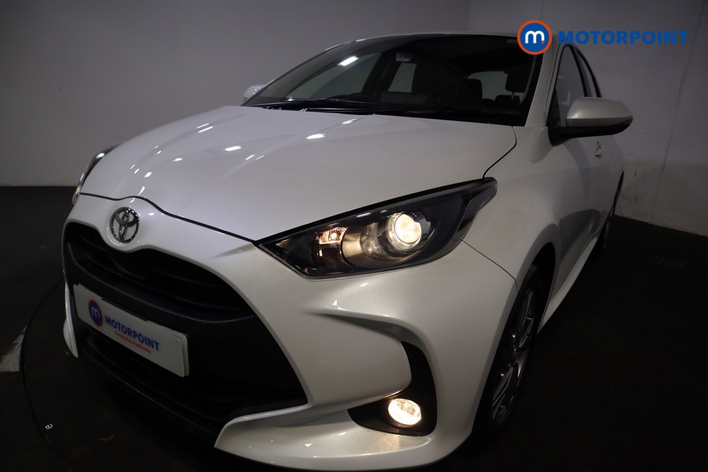 Toyota Yaris Icon Automatic Petrol-Electric Hybrid Hatchback - Stock Number (1599691) - 27th supplementary image