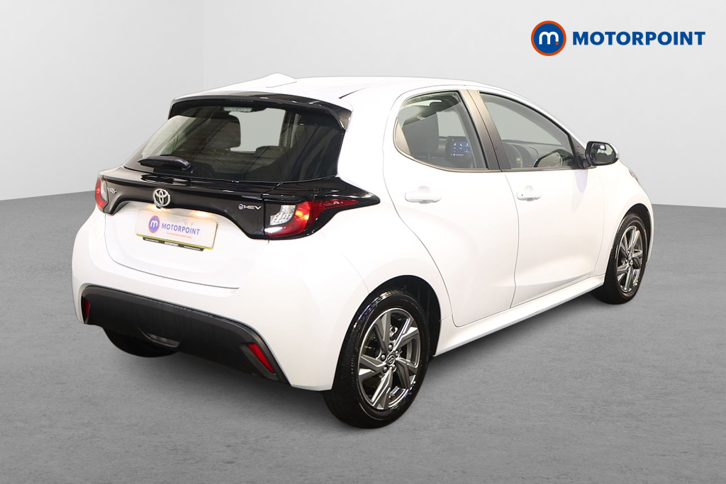 Toyota Yaris Icon Automatic Petrol-Electric Hybrid Hatchback - Stock Number (1599691) - Drivers side rear corner