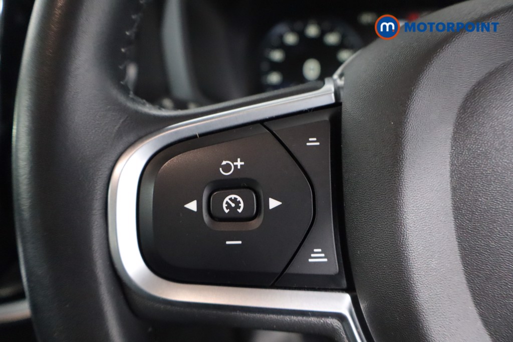 Volvo V60 Momentum Plus Automatic Petrol Estate - Stock Number (1599714) - 7th supplementary image