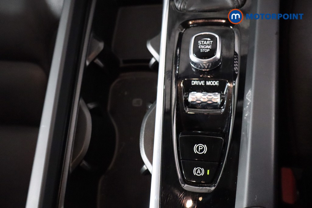 Volvo V60 Momentum Plus Automatic Petrol Estate - Stock Number (1599714) - 16th supplementary image