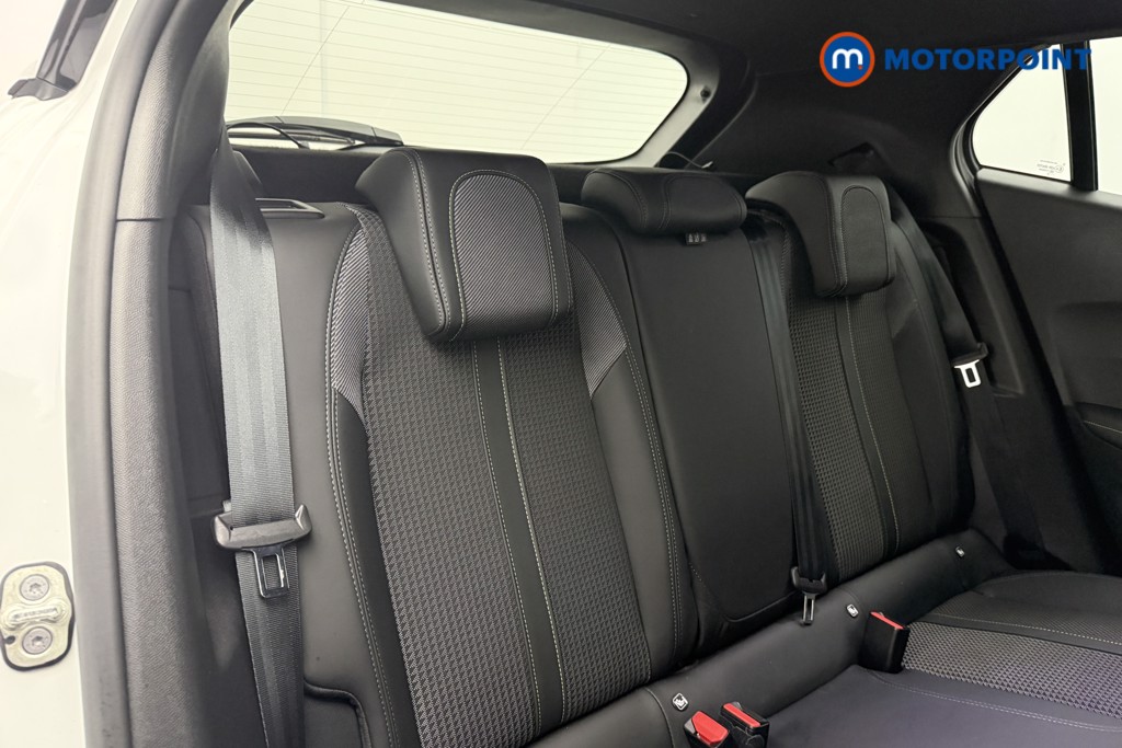 Peugeot 2008 GT Automatic Electric SUV - Stock Number (1599829) - 14th supplementary image