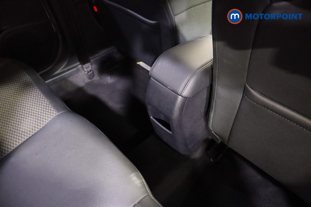 Ford Fiesta St-Line X Edition Manual Petrol Hatchback - Stock Number (1599876) - 20th supplementary image