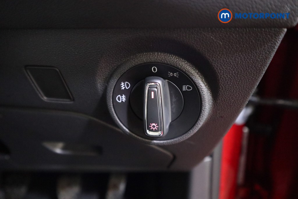 Seat Leon Se Dynamic Manual Petrol Estate - Stock Number (1599918) - 10th supplementary image