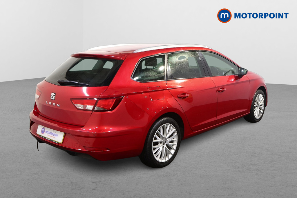 Seat Leon Se Dynamic Manual Petrol Estate - Stock Number (1599918) - Drivers side rear corner