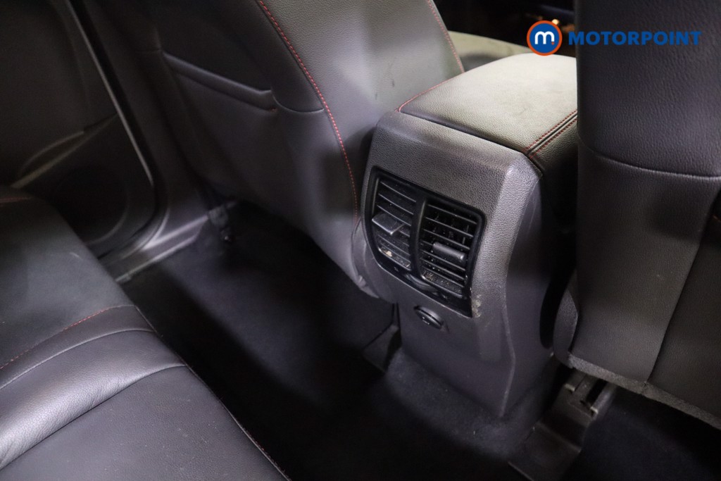 Ford Kuga St-Line Manual Petrol SUV - Stock Number (1600124) - 20th supplementary image