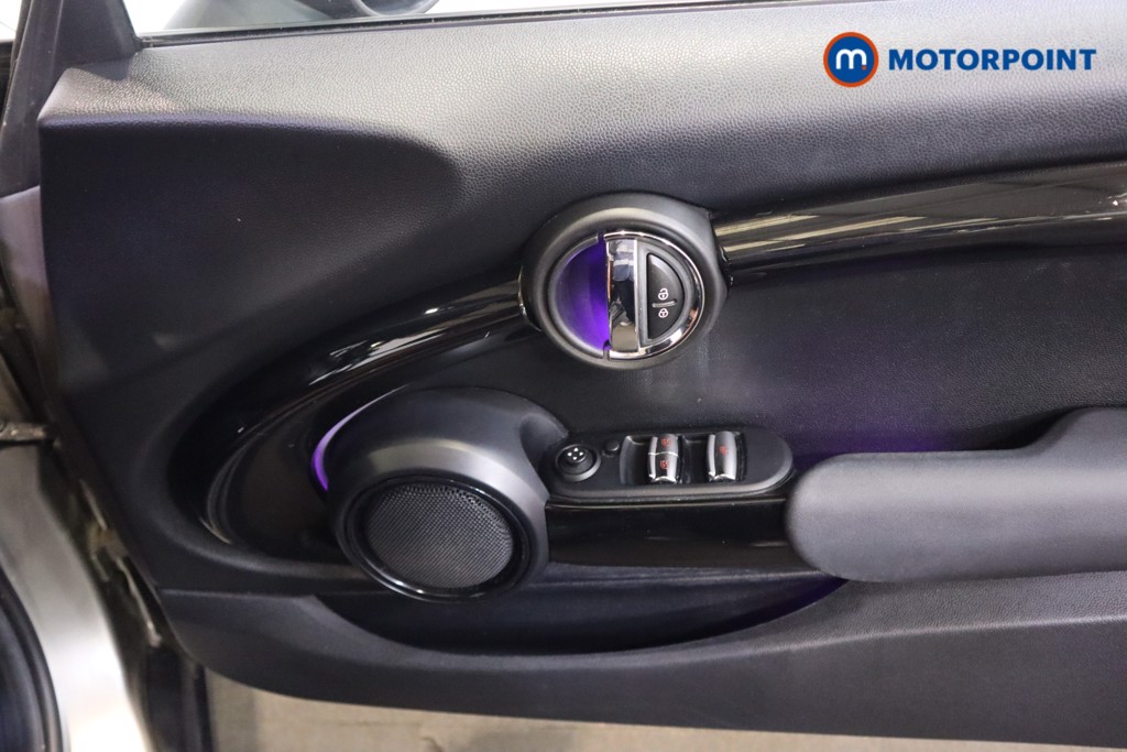 Mini Convertible Cooper S Manual Petrol Convertible - Stock Number (1600145) - 11th supplementary image