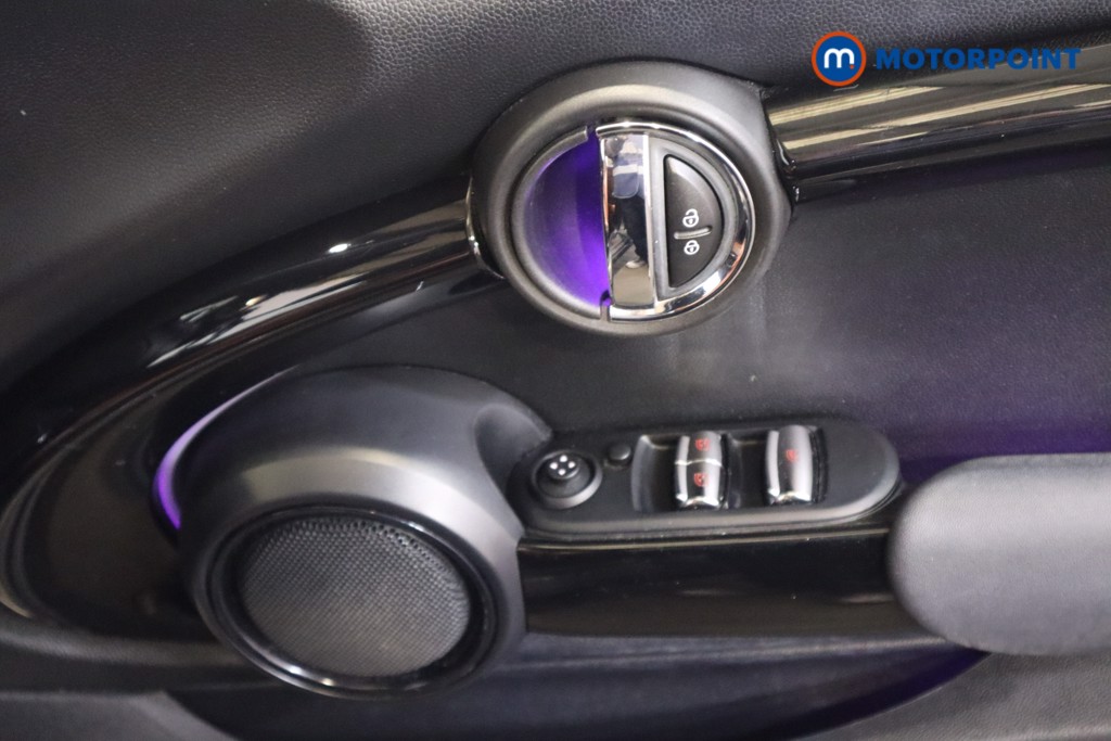 Mini Convertible Cooper S Manual Petrol Convertible - Stock Number (1600145) - 12th supplementary image