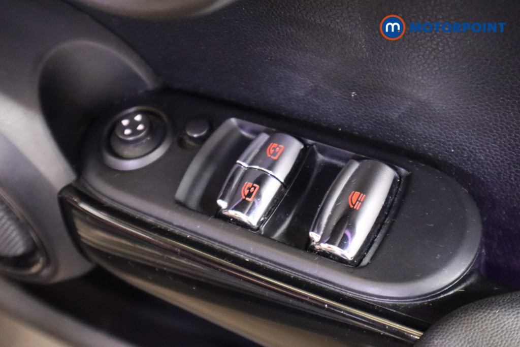 Mini Convertible Cooper S Manual Petrol Convertible - Stock Number (1600145) - 13th supplementary image