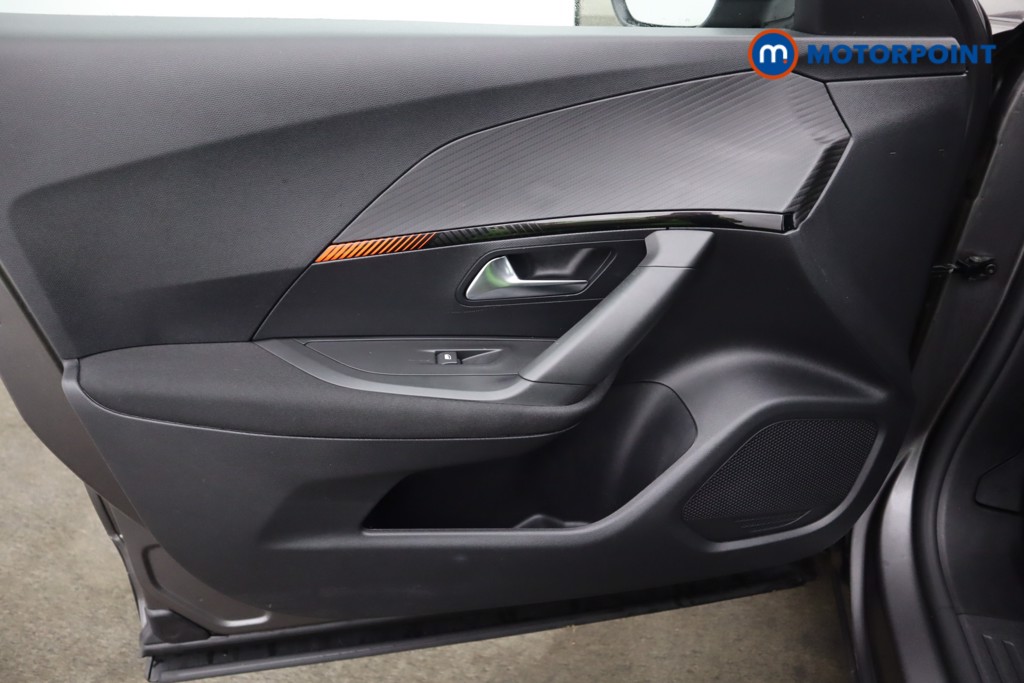 Peugeot 2008 Active Premium Manual Petrol SUV - Stock Number (1600194) - 33rd supplementary image