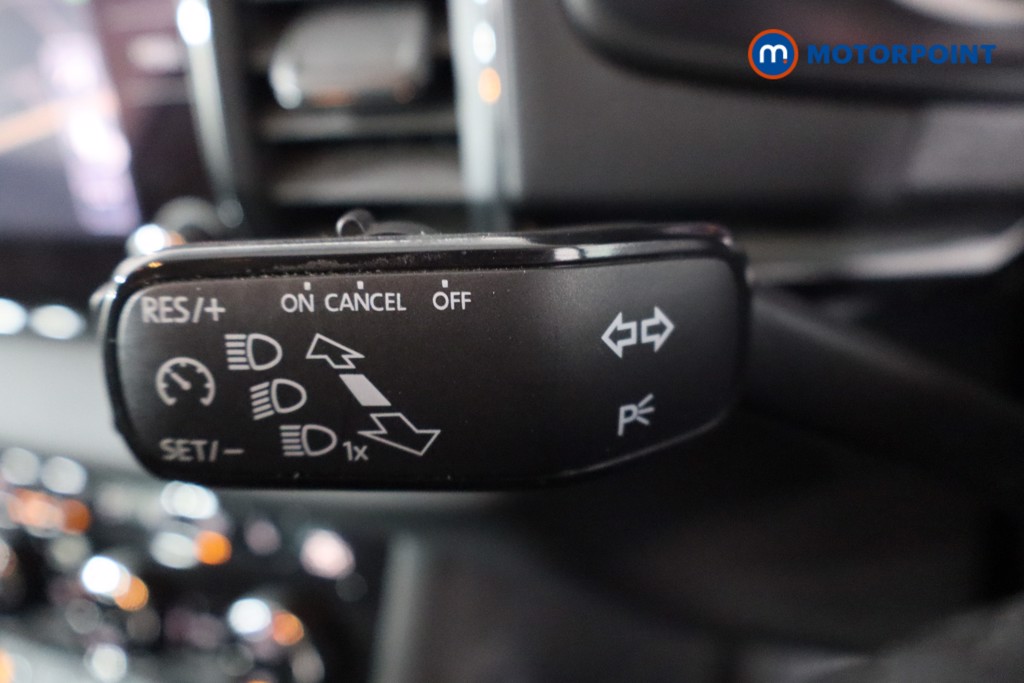 Skoda Karoq Se L Automatic Petrol SUV - Stock Number (1600207) - 13th supplementary image