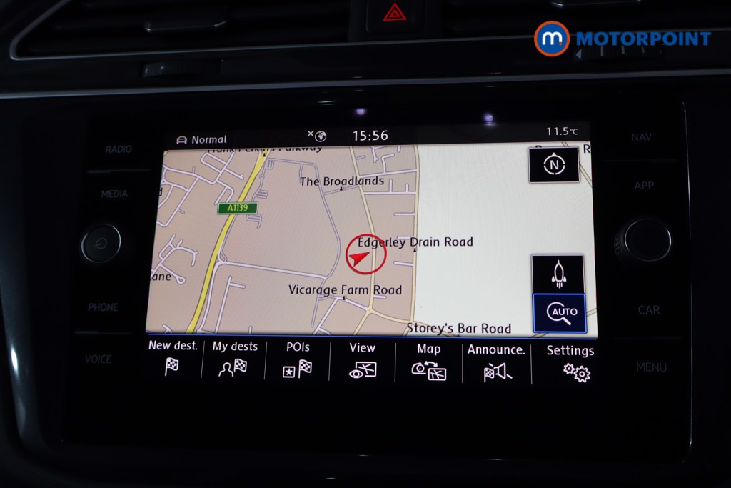 Volkswagen Tiguan SEL Automatic Petrol SUV - Stock Number (1600283) - 2nd supplementary image