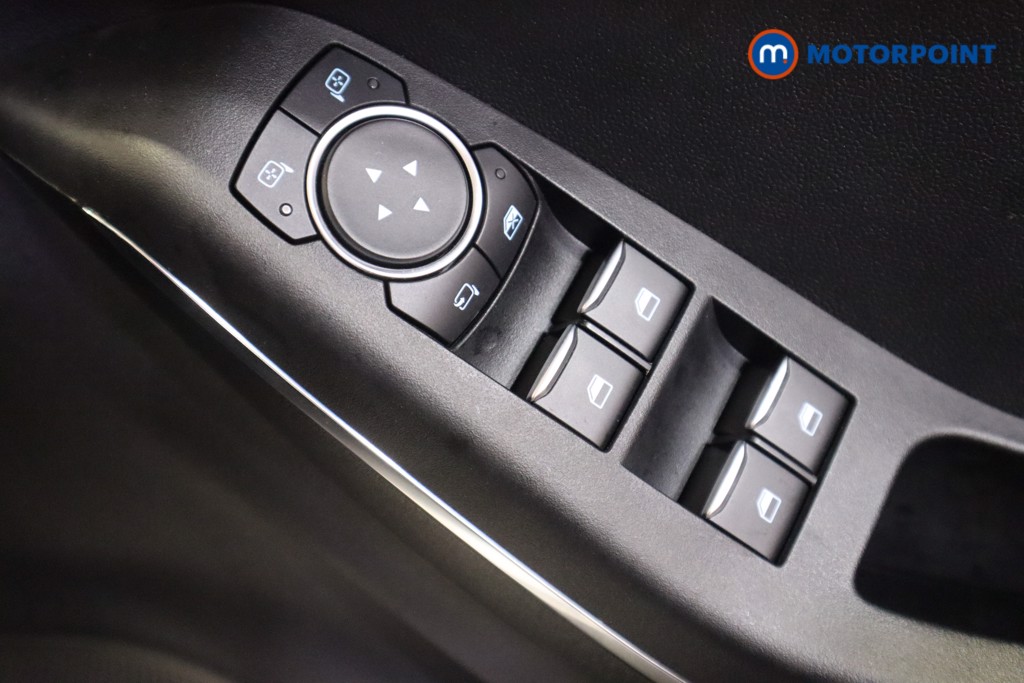 Ford Puma St-Line Automatic Petrol SUV - Stock Number (1600403) - 12th supplementary image