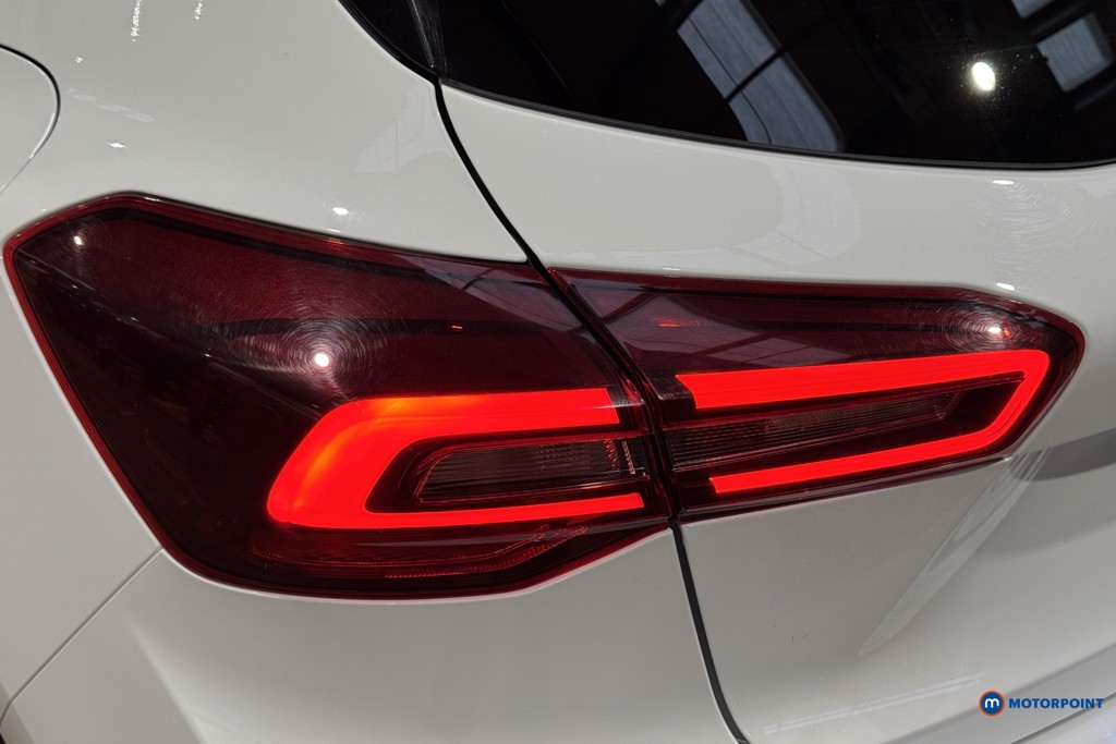 Ford Focus St-Line Vignale Manual Petrol Hatchback - Stock Number (1600433) - 2nd supplementary image