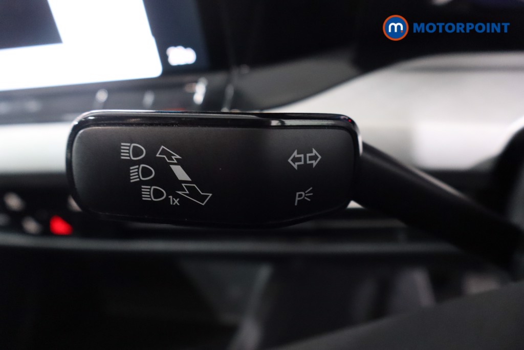 Volkswagen Golf Life Manual Petrol Hatchback - Stock Number (1600596) - 14th supplementary image