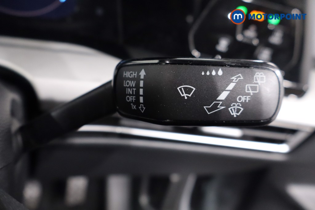 Volkswagen Golf Life Manual Petrol Hatchback - Stock Number (1600596) - 15th supplementary image