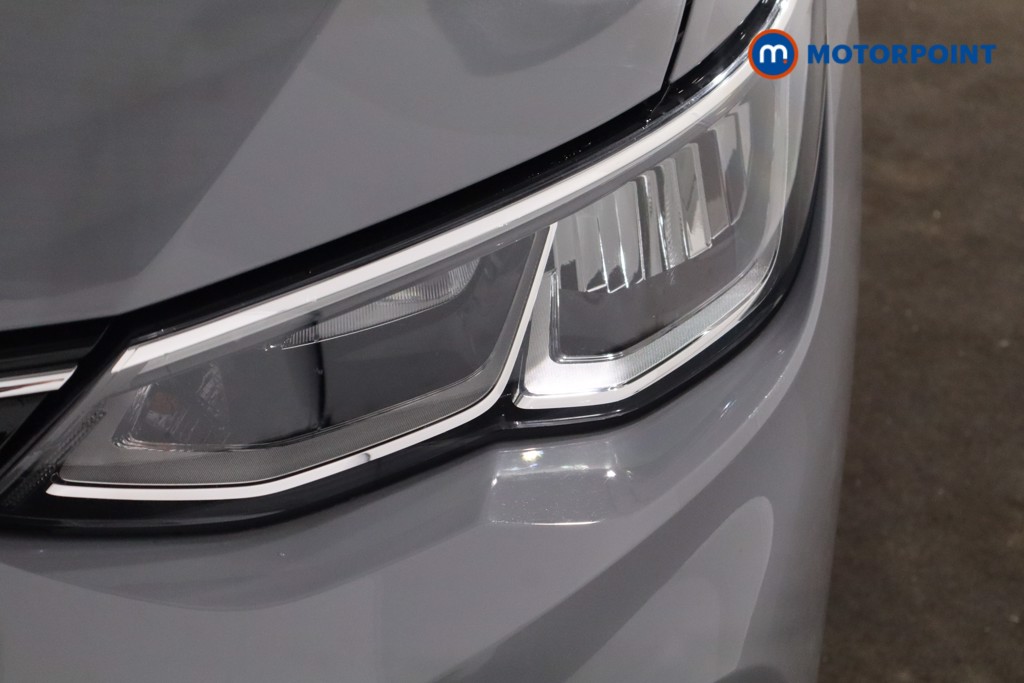 Volkswagen Golf Life Manual Petrol Hatchback - Stock Number (1600596) - 32nd supplementary image