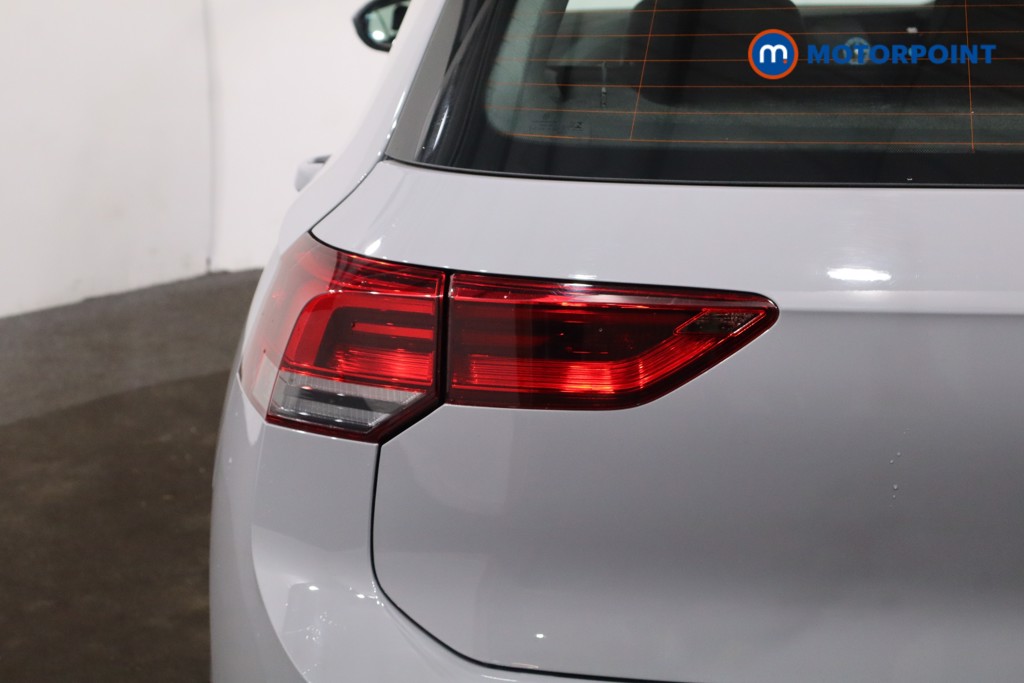 Volkswagen Golf Life Manual Petrol Hatchback - Stock Number (1600596) - 38th supplementary image