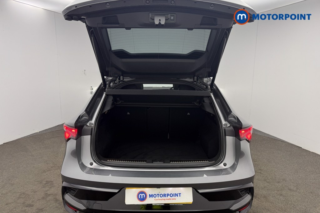 Renault Rafale Iconic Esprit Alpine Automatic Petrol-Electric Hybrid SUV - Stock Number (1600653) - 14th supplementary image