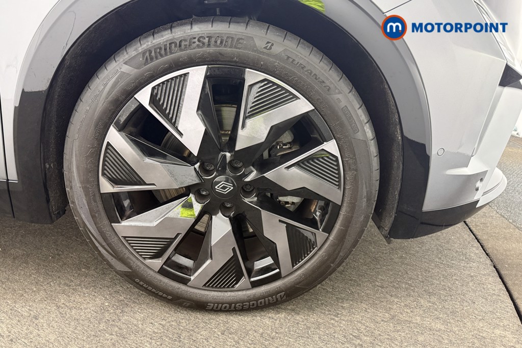 Renault Rafale Iconic Esprit Alpine Automatic Petrol-Electric Hybrid SUV - Stock Number (1600653) - 18th supplementary image