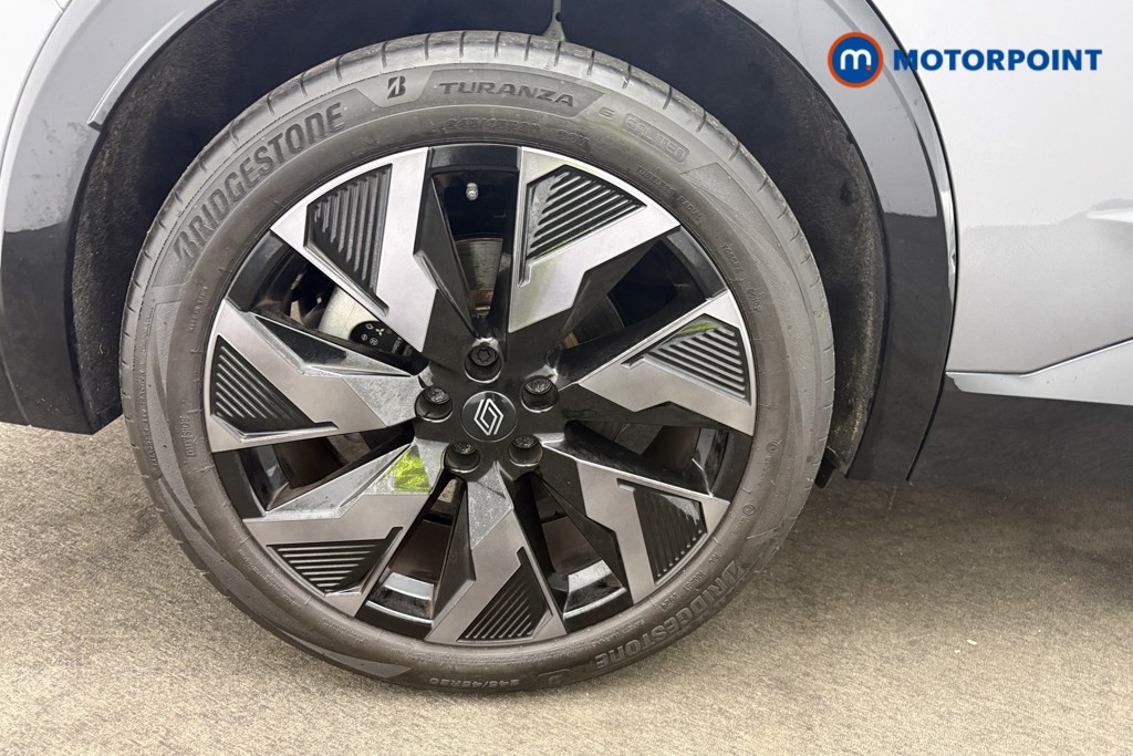 Renault Rafale Iconic Esprit Alpine Automatic Petrol-Electric Hybrid SUV - Stock Number (1600653) - 19th supplementary image