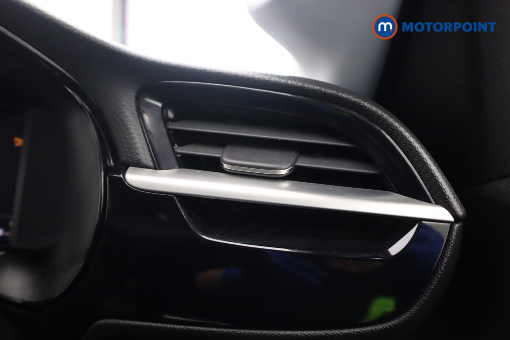 Vauxhall Corsa Elite Edition Manual Petrol Hatchback - Stock Number (1600803) - 9th supplementary image