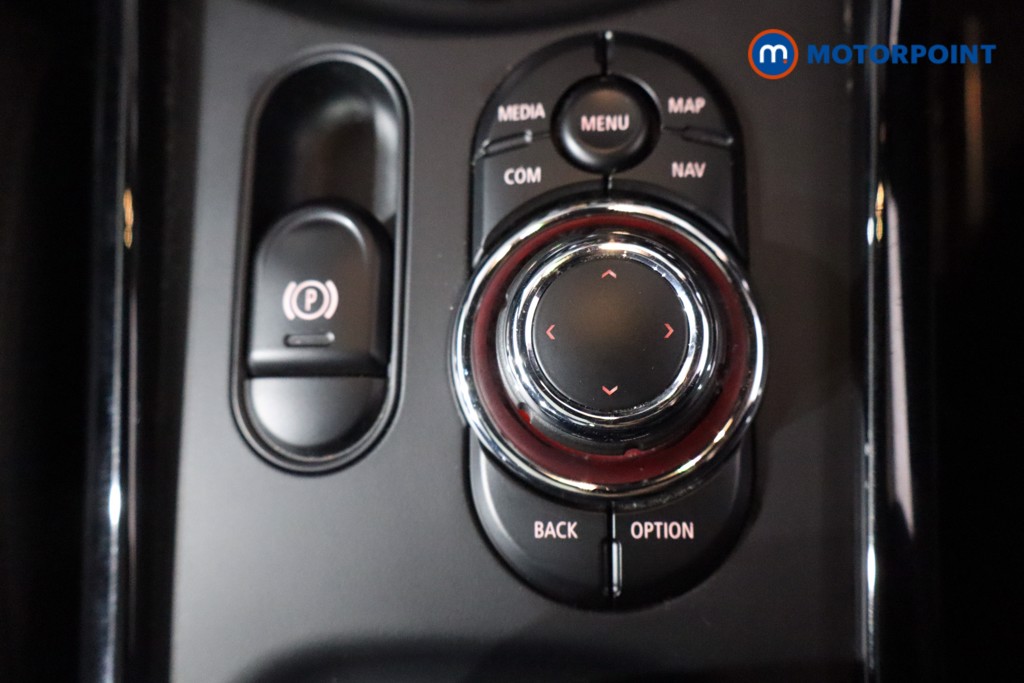 Mini Clubman Cooper Shadow Edition Automatic Petrol Estate - Stock Number (1600882) - 20th supplementary image