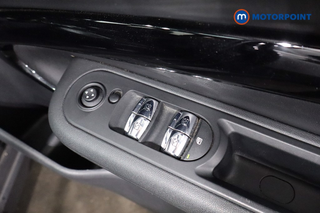 Mini Clubman Cooper Shadow Edition Automatic Petrol Estate - Stock Number (1600882) - 26th supplementary image