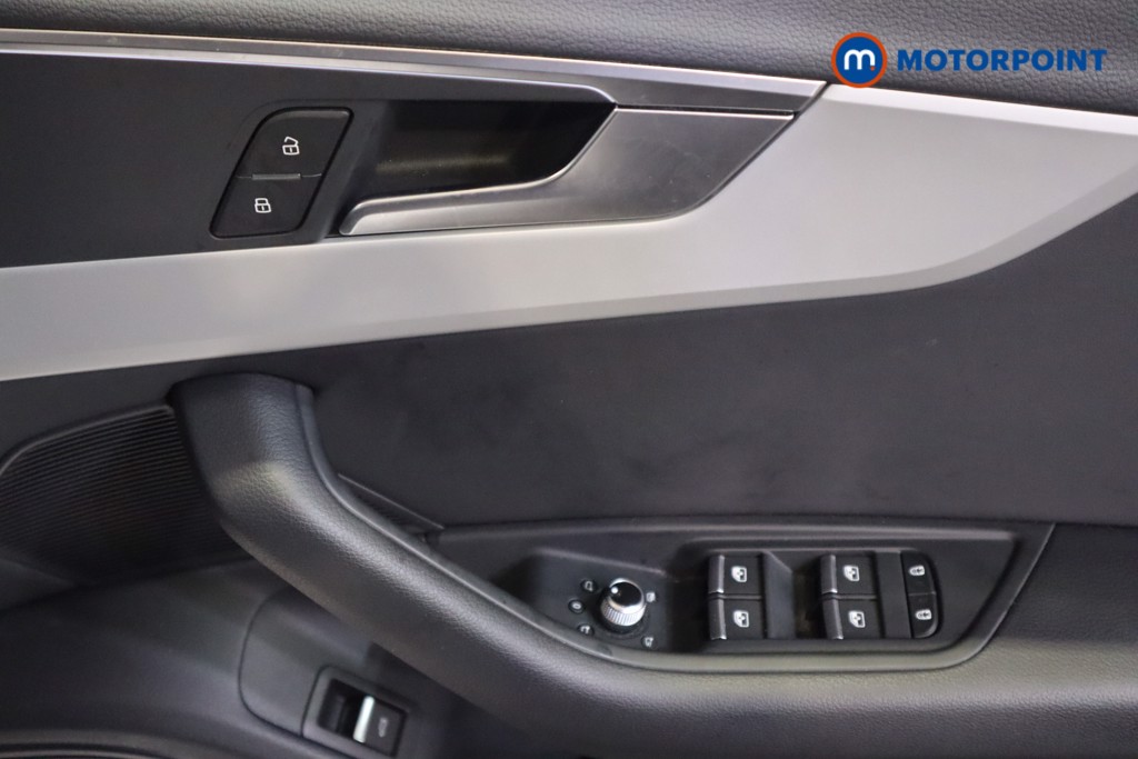 Audi A4 Technik Automatic Petrol Estate - Stock Number (1600999) - 10th supplementary image