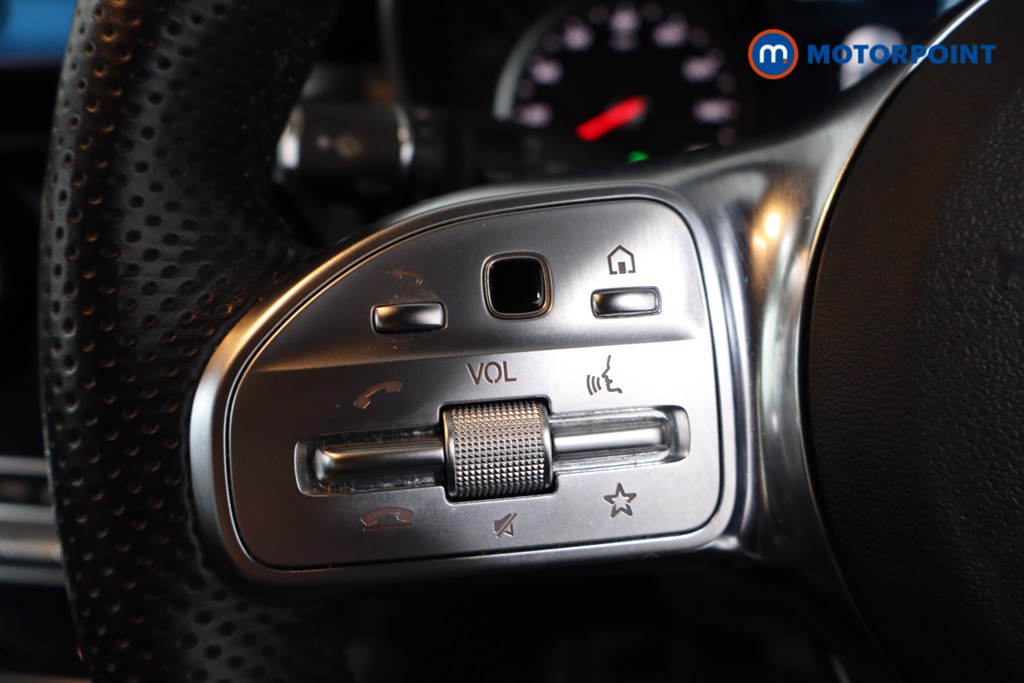 Mercedes-Benz C Class Amg Line Automatic Petrol Estate - Stock Number (1601007) - 7th supplementary image