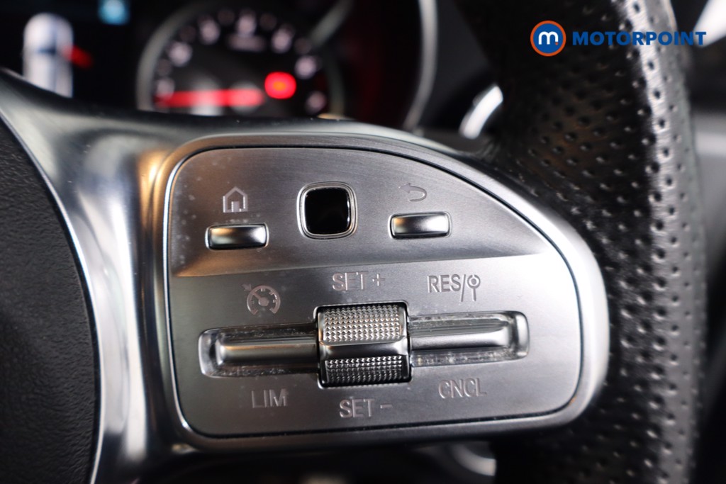 Mercedes-Benz C Class Amg Line Automatic Petrol Estate - Stock Number (1601007) - 8th supplementary image