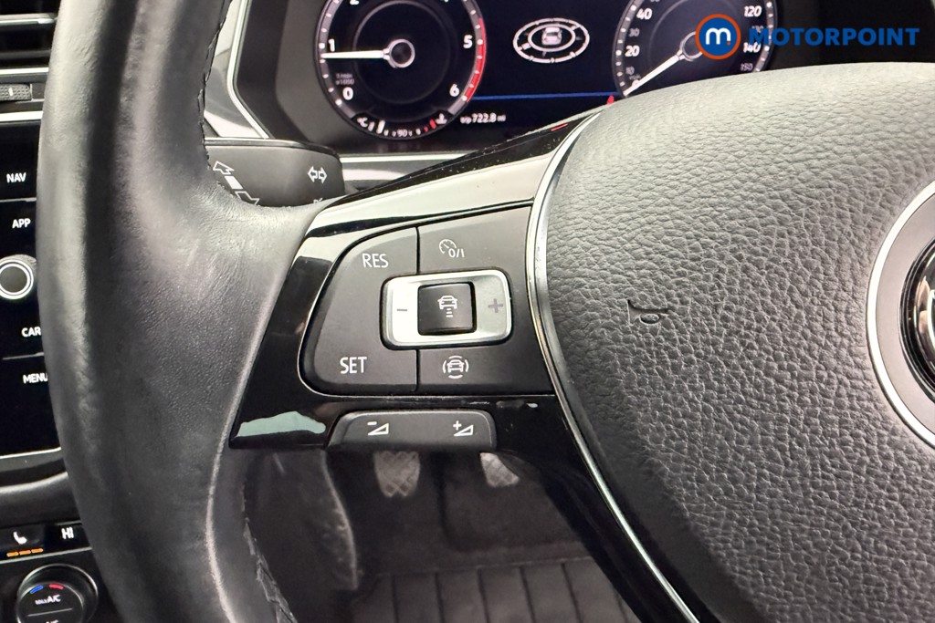 Volkswagen Tiguan SEL Manual Diesel SUV - Stock Number (1602080) - 14th supplementary image