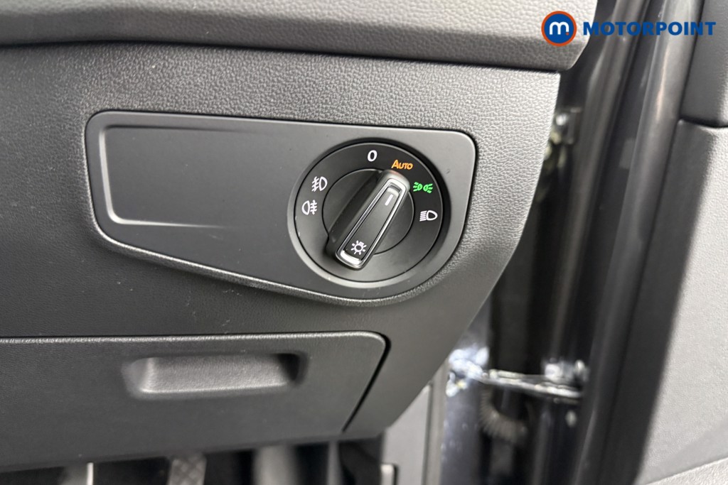 Volkswagen Tiguan SEL Manual Diesel SUV - Stock Number (1602080) - 16th supplementary image