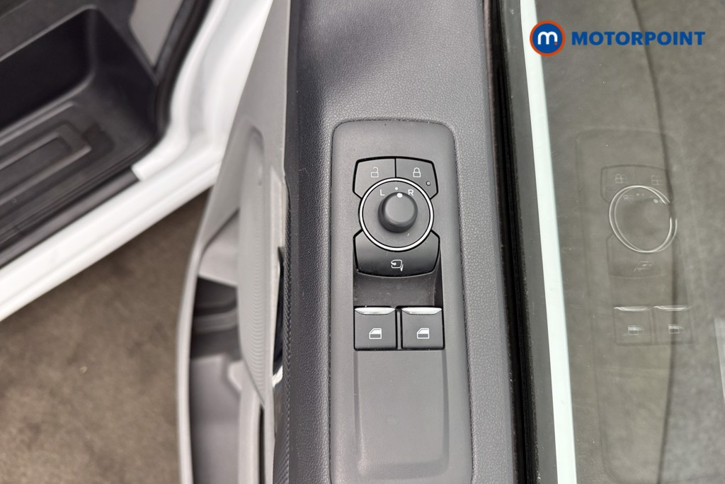 Ford Transit Custom Sport Automatic Diesel Panel Van - Stock Number (1571213) - 14th supplementary image